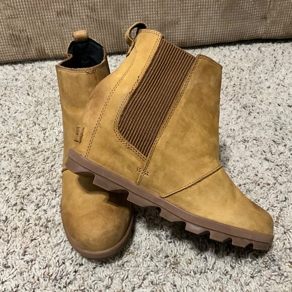 Sorel Tan Leather Ankle Boots With Elastic Side Panels - Size 9- Durable Slip-Re - Picture 9 of 16